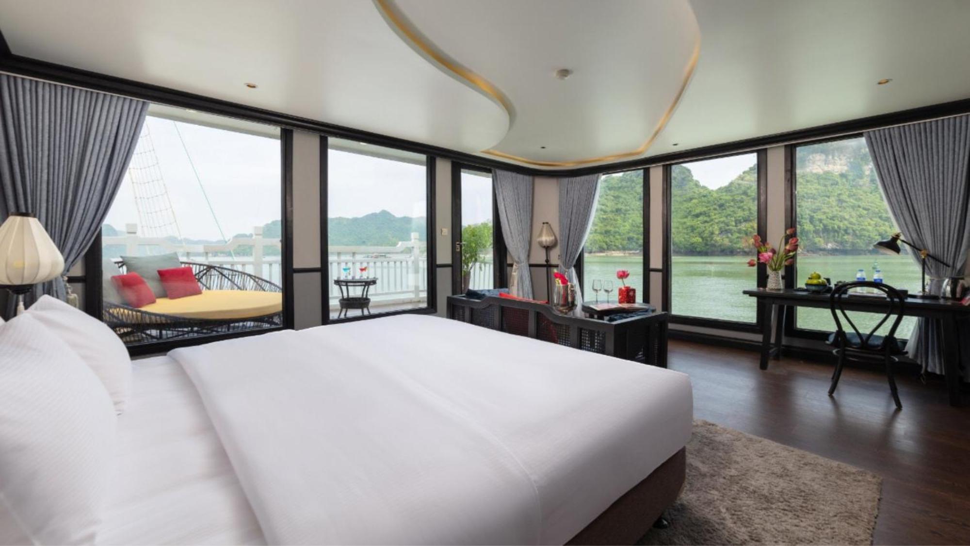 Lotus Elegance Cruise Hotell Ha Long Exteriör bild